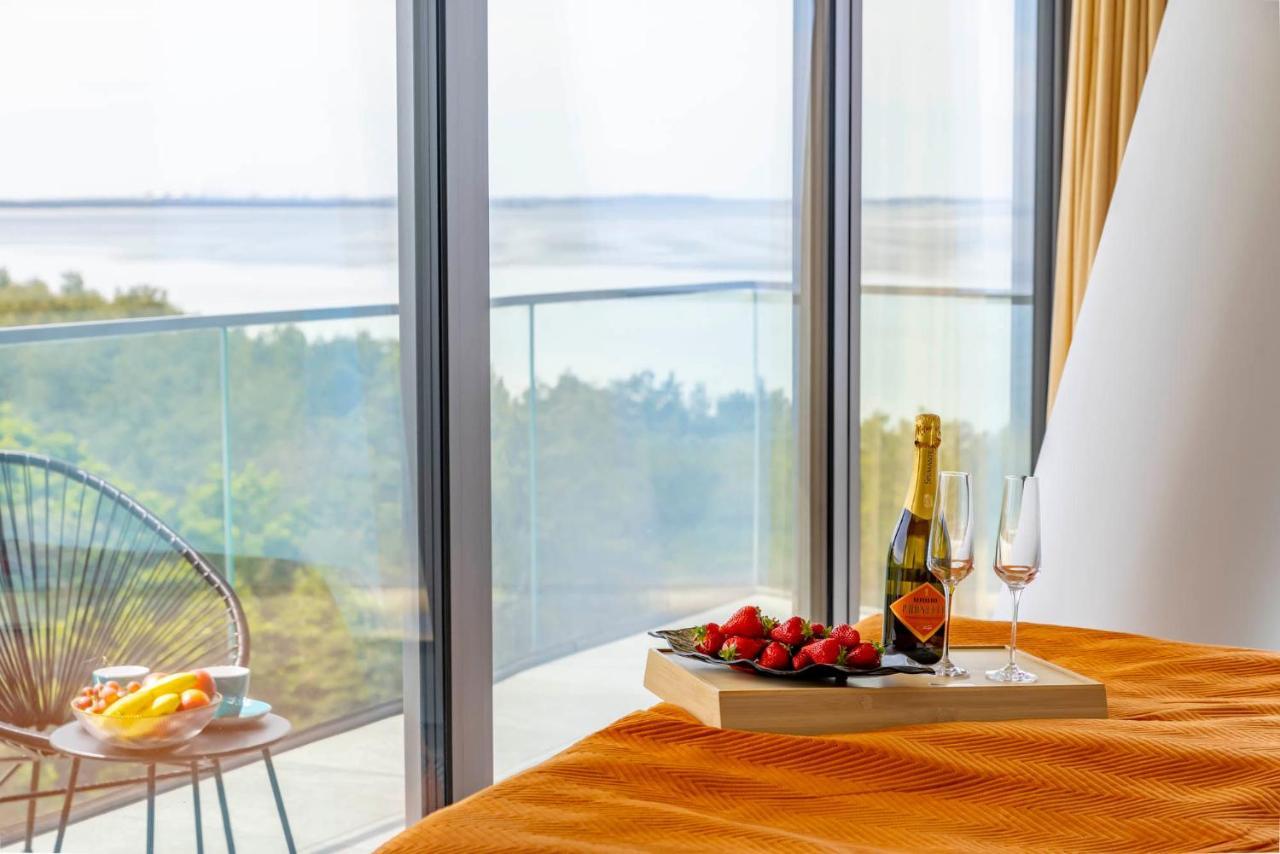 Wave Private Apartament - Sea View Miedzyzdroje Kültér fotó